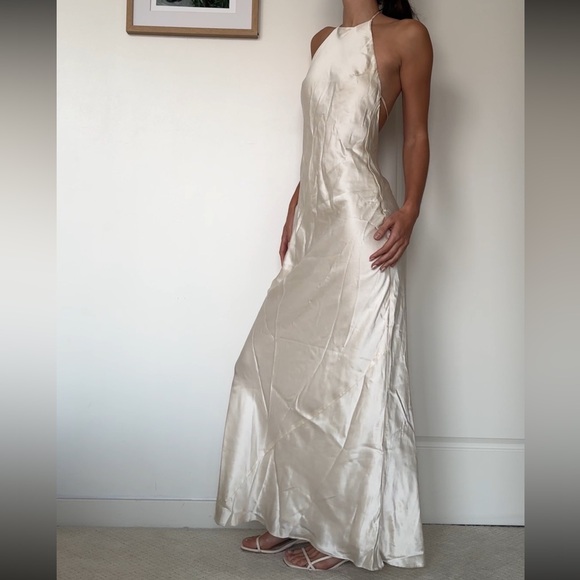 NWT Reformation Jeany Silk Dress - Fior Di Latte - Size Medium - Picture 4 of 9